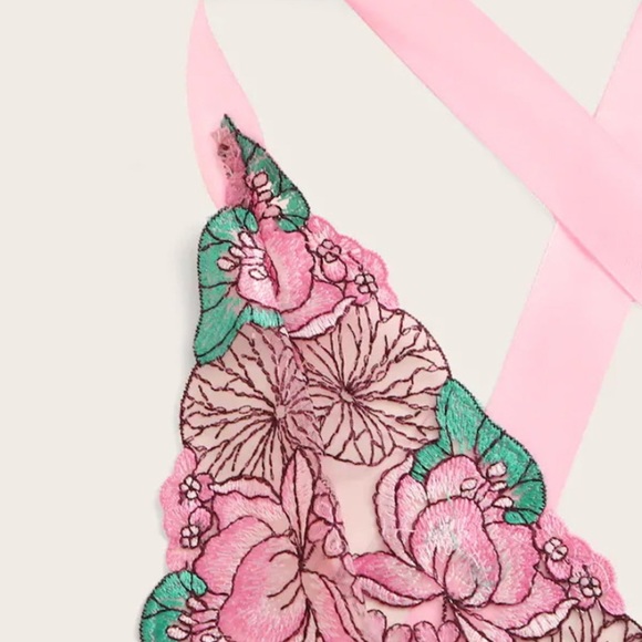 Pink floral one piece teddy size 3x - Picture 3 of 4